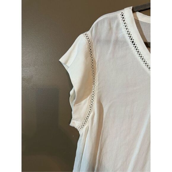 Buffalo David Bitton - Sofie Womens V-Neck Short Sleeves Blouse Cream Large EUC - Picture 4 of 9